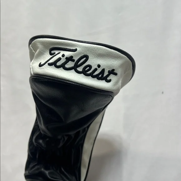 Titleist TSi golf head cover - Picture 3 of 4
